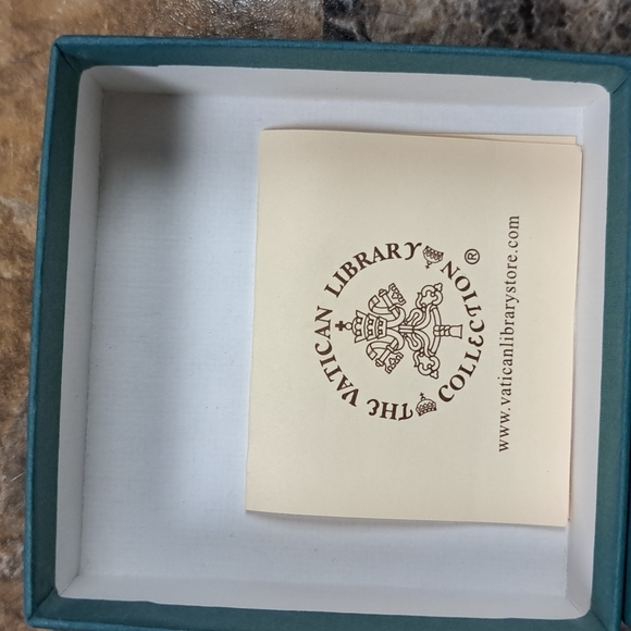 Communion Item - Picture 6 of 8